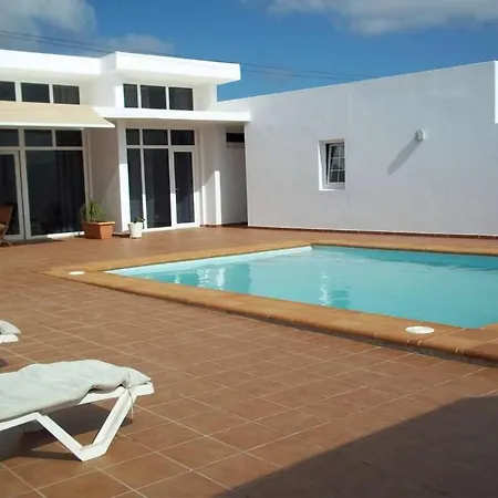Sleeps 8 Pool Wifi *