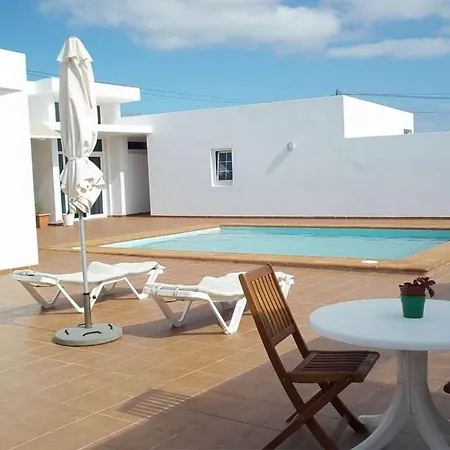 Sleeps 8 Pool Wifi