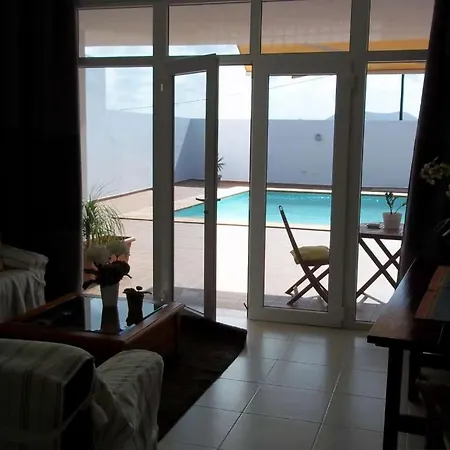 Sleeps 8 Pool Wifi Villa *